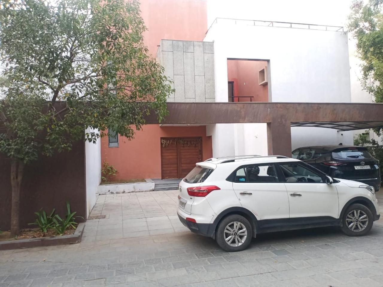Villa-Safal Amrakunj Amhedabad Dış mekan fotoğraf